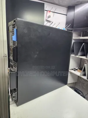 Desktop Computer Dell OptiPlex 5060 16GB Intel Core I7 SSD 512GB
