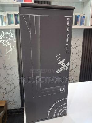 Starlink Wall Mount Gen 3 - main view