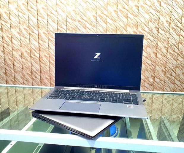 Laptop HP Zbook Studio G7 32GB Intel Core I7 SSD 512GB - thumbnail 5