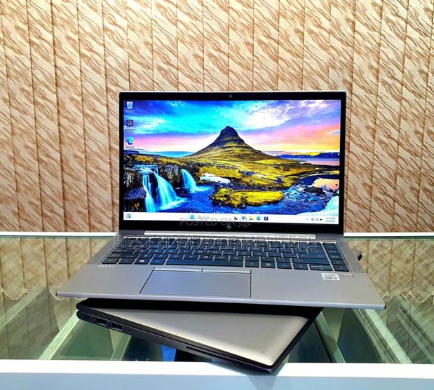 Laptop HP Zbook Studio G7 32GB Intel Core I7 SSD 512GB - thumbnail 4