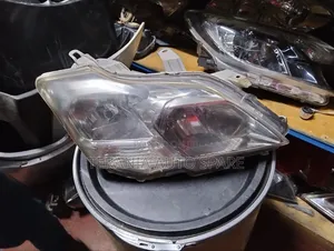 Premio 260 Headlight Non