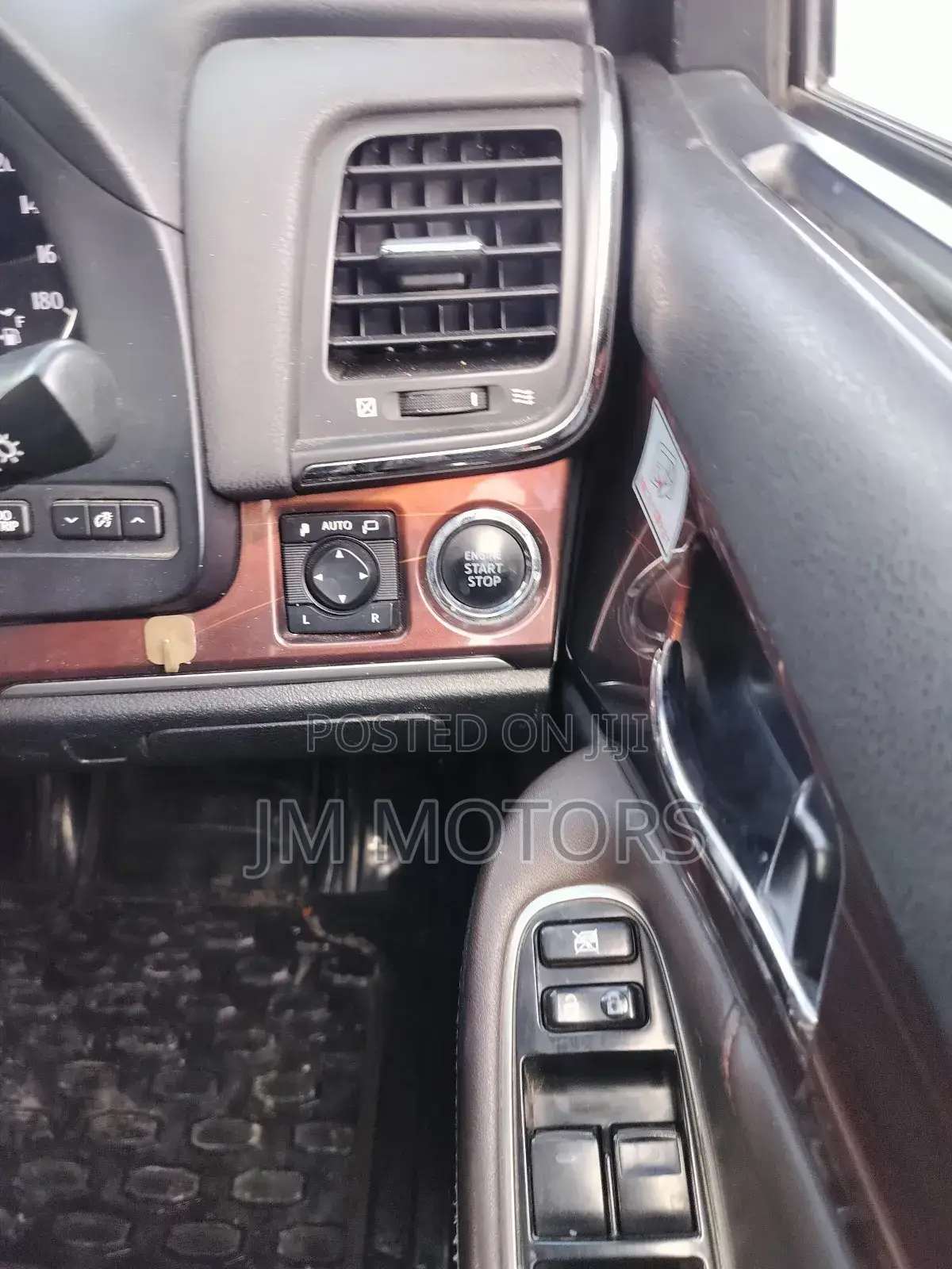 Toyota Crown 2015 Black