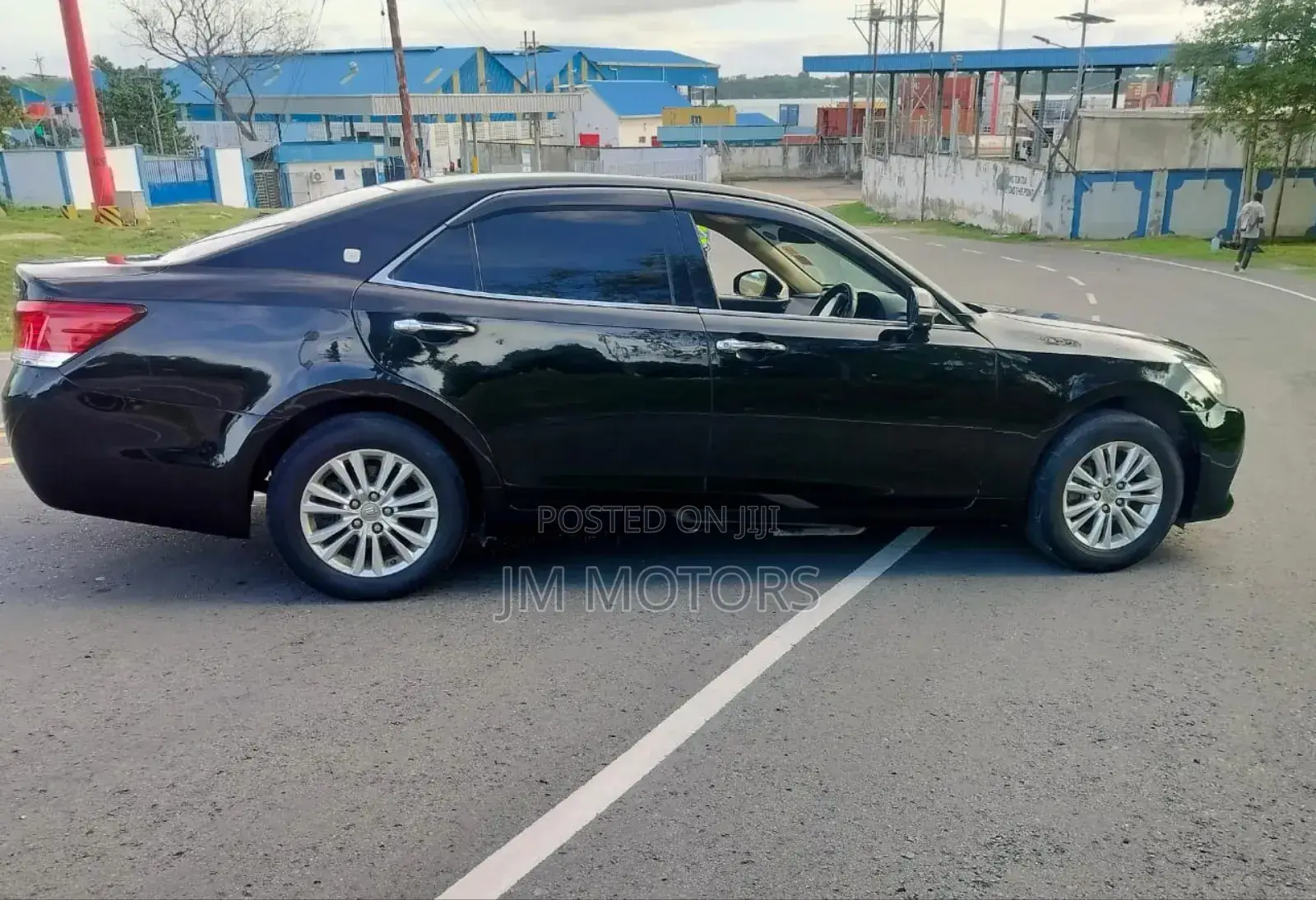 Toyota Crown 2015 Black