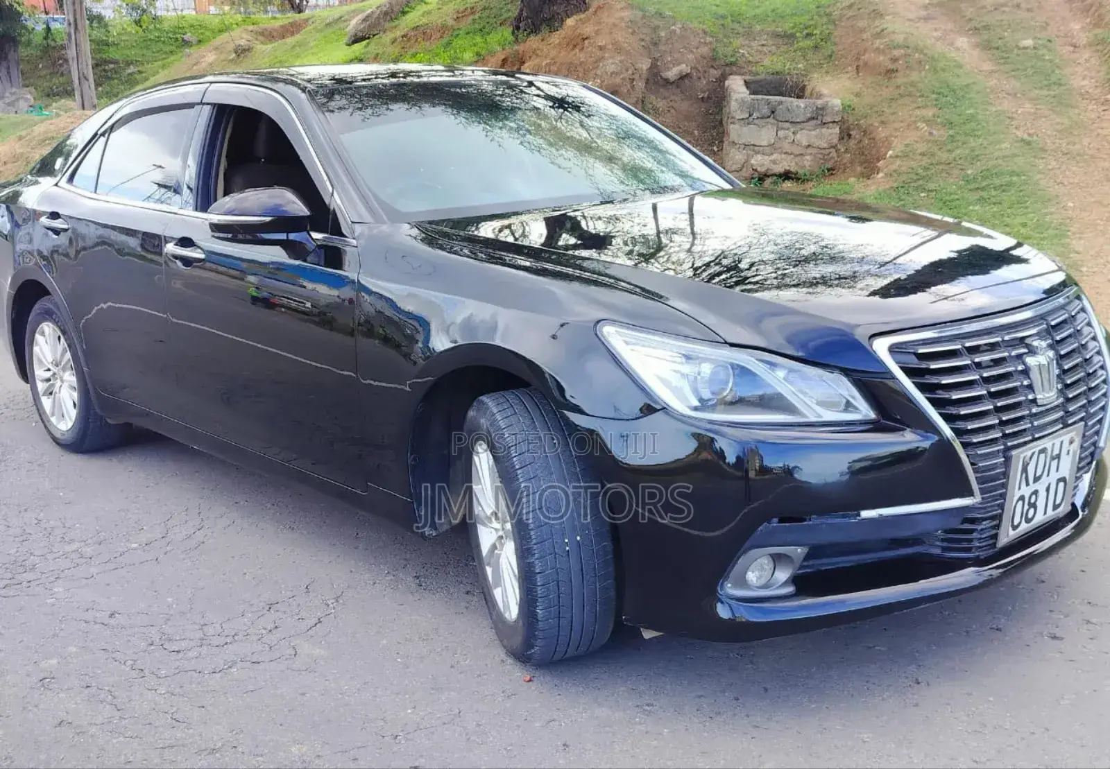 Toyota Crown 2015 Black
