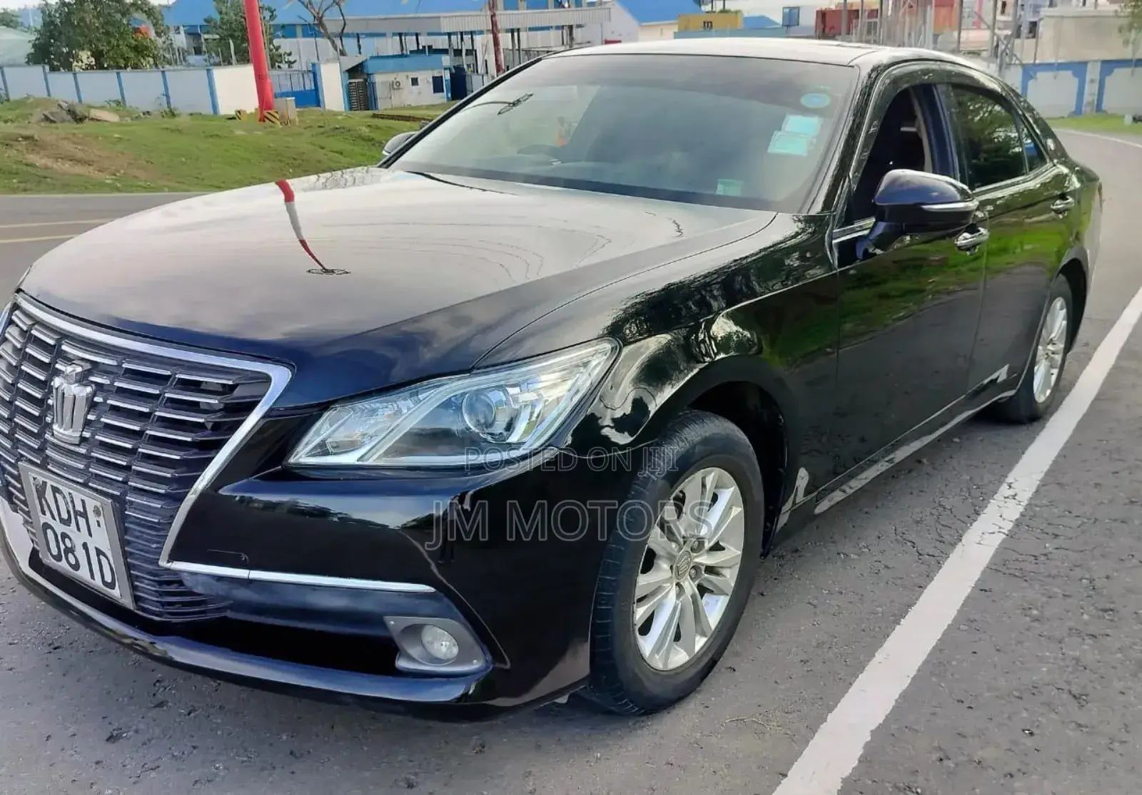 Toyota Crown 2015 Black