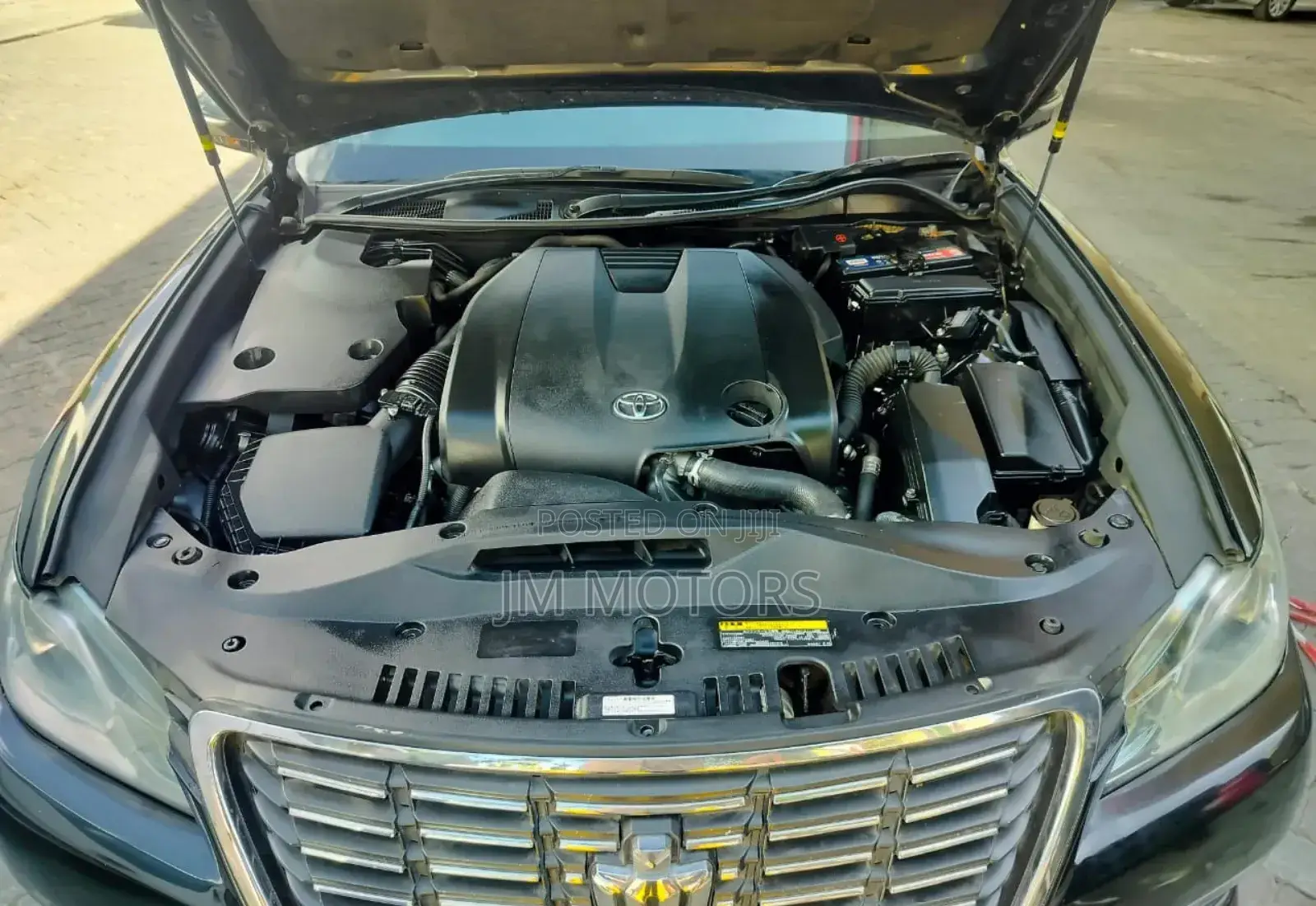 Toyota Crown 2015 Black