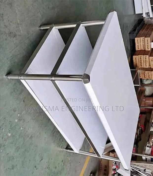 Working Table With Undershelf - main view