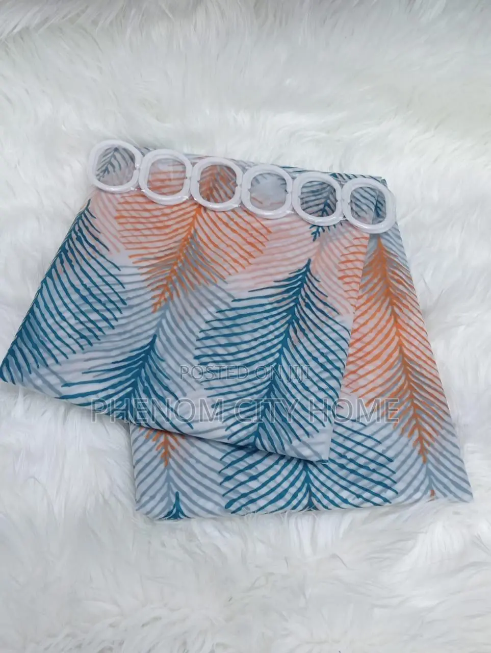 Leaf Pattern Shower Curtains