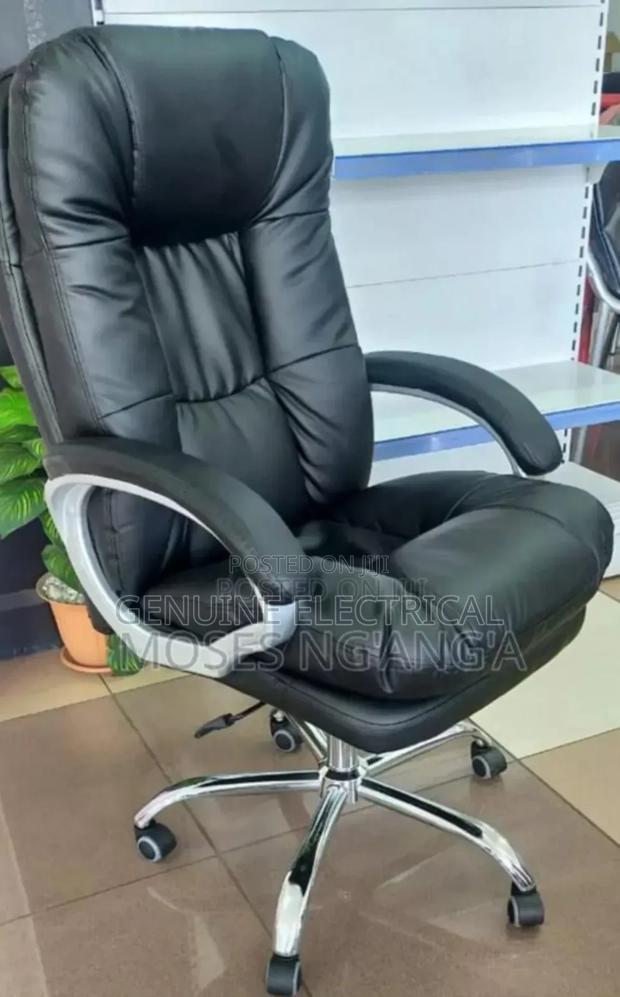 Bossy Executive Chair