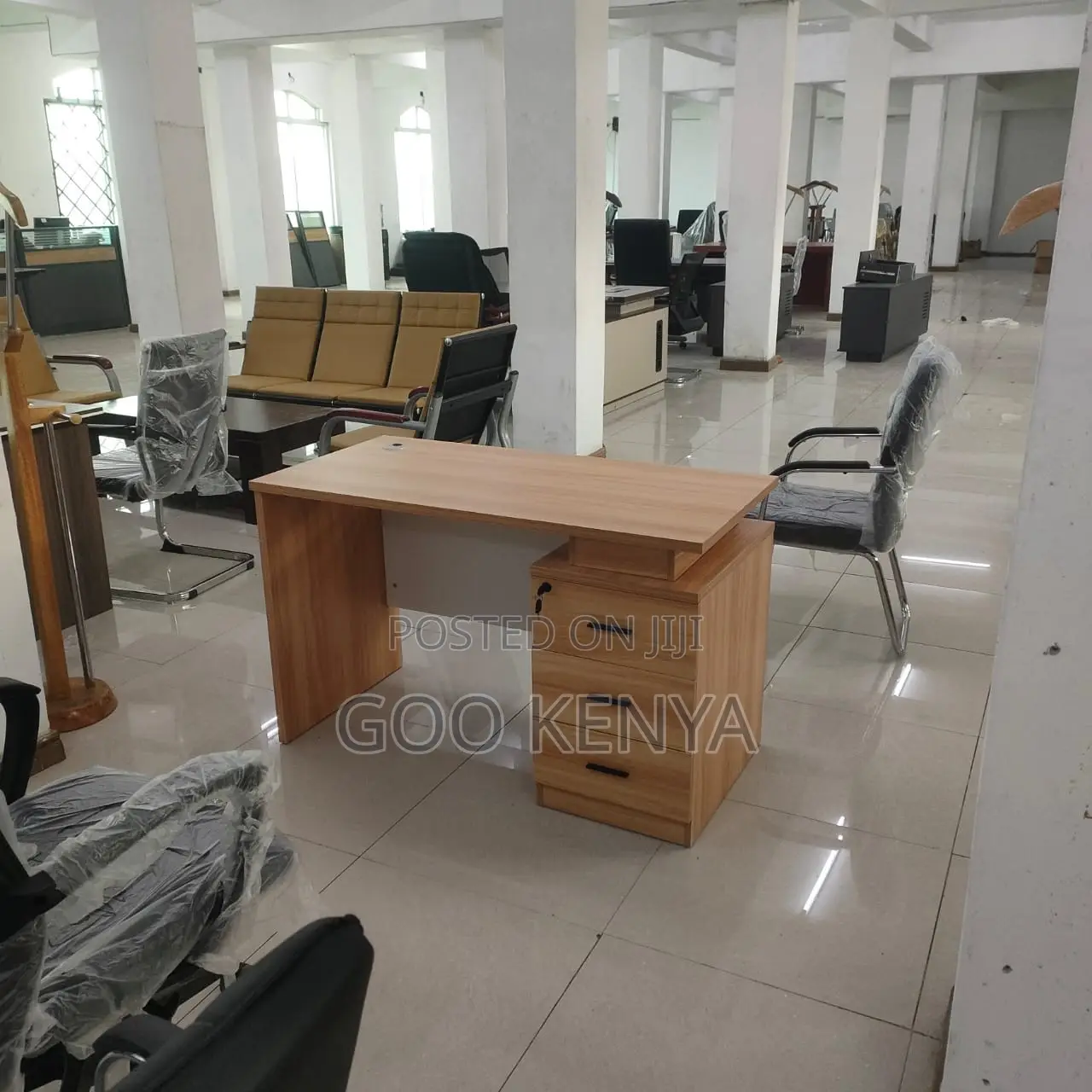 Office Desk; 1.4 Meters Executive Office Desk