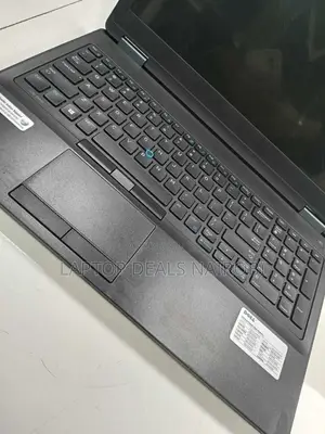 Laptop Dell Latitude E5570 8GB Intel Core I7 SSD 256GB