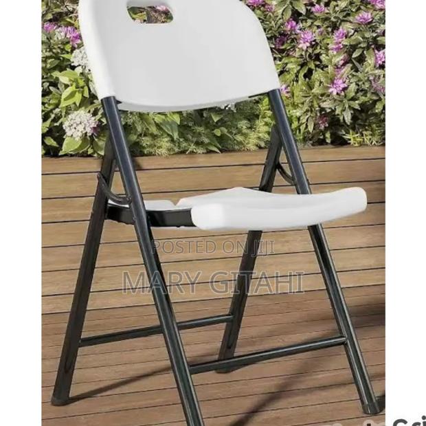 High Quality Foldable Chair at