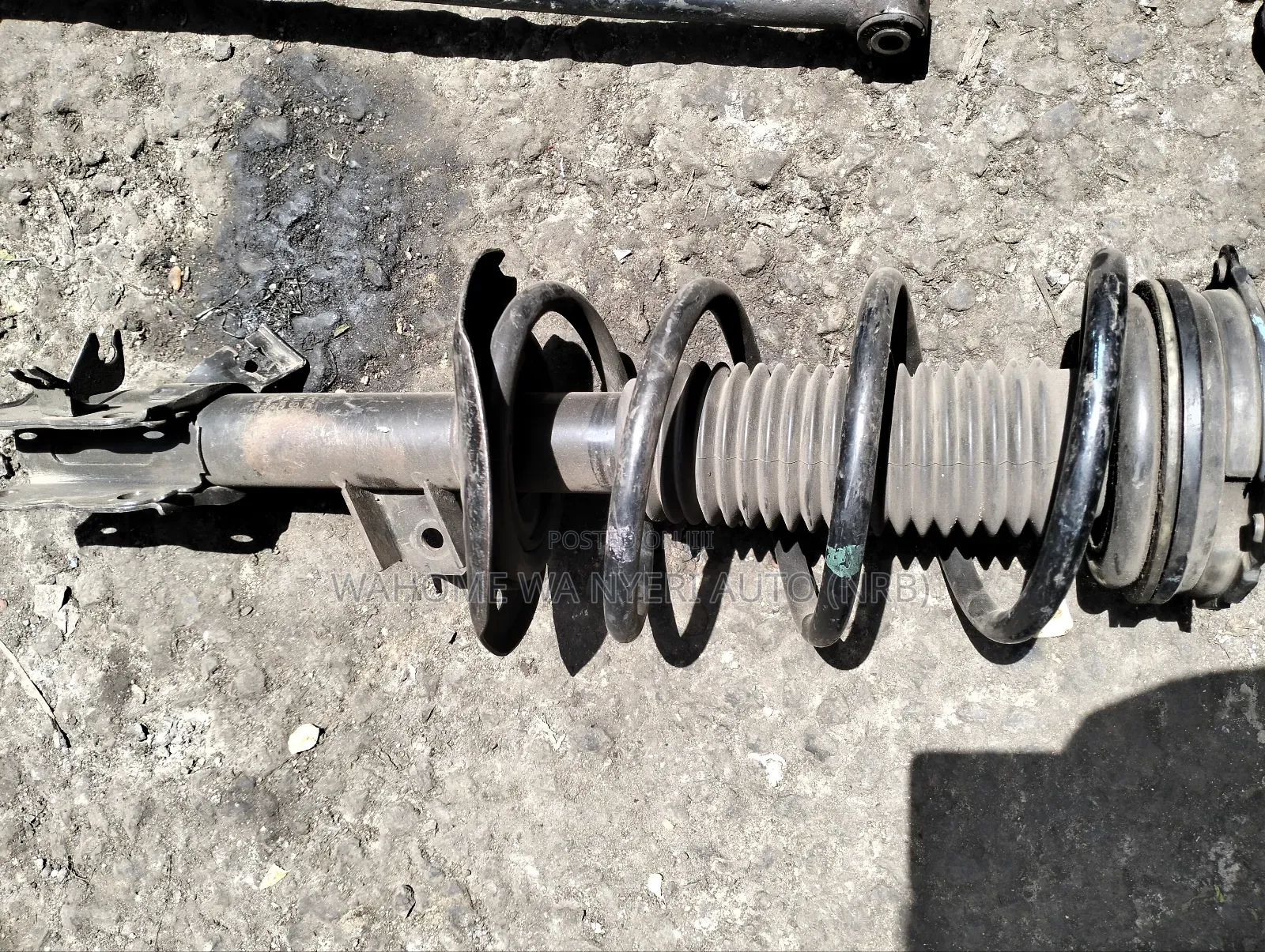 Shock Complete Nissaan Xtrail Nt31