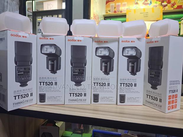 Godox Tt 520 Ii Speedlite With Free Diffuser - main view