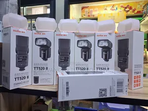 Godox Tt 520 Ii Speedlite With Free Diffuser
