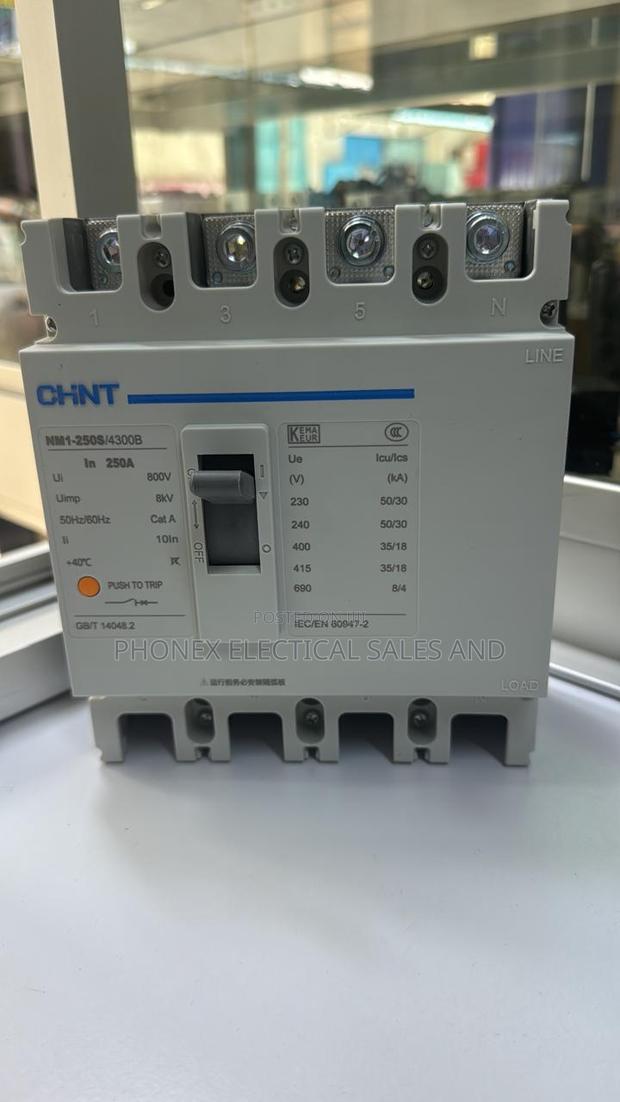 250a 4pole McCb