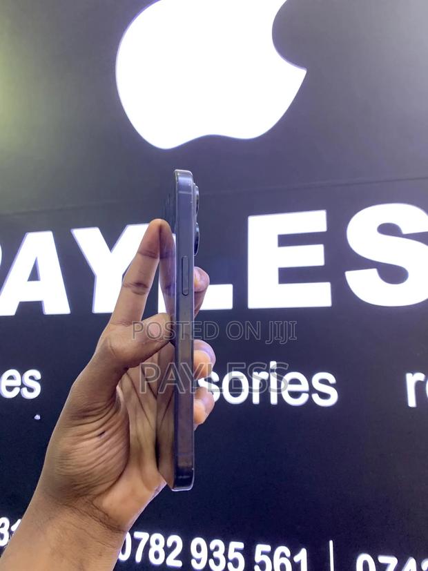 Apple iPhone 15 Pro 256 GB Blue - thumbnail 5