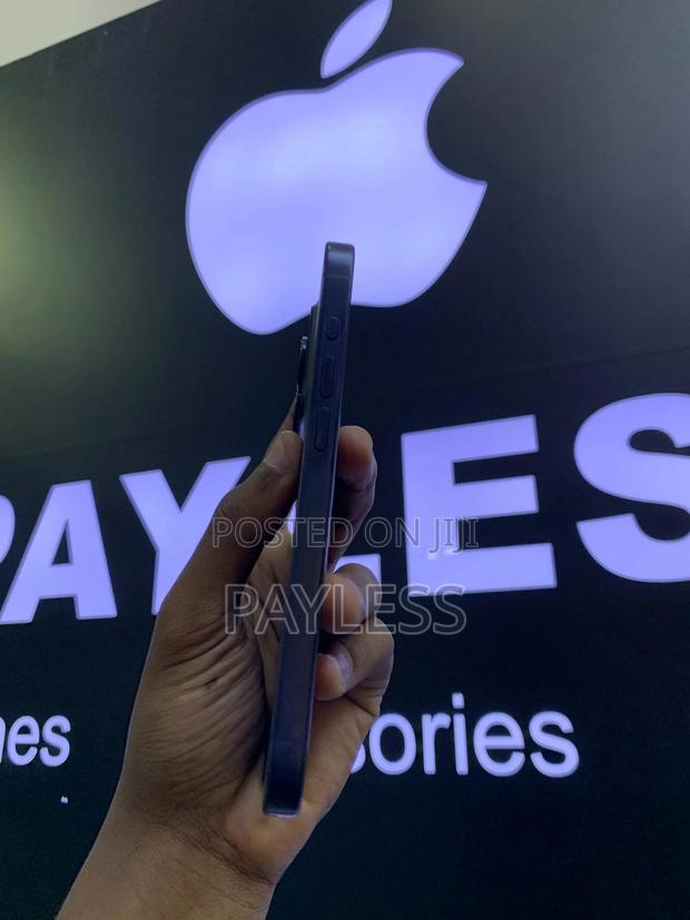 Apple iPhone 15 Pro 256 GB Blue - thumbnail 6