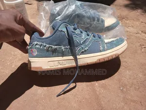 Fashion Footwear