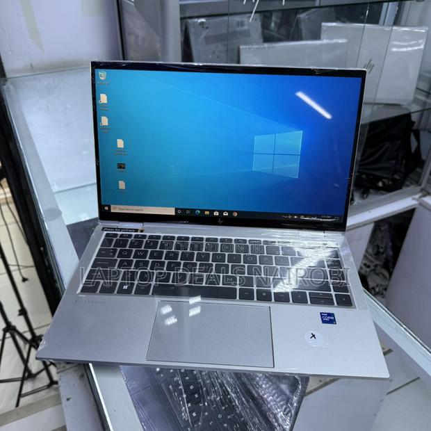 Laptop HP EliteBook X360 1040 G9 18GB Intel Core I7 SSD 512GB