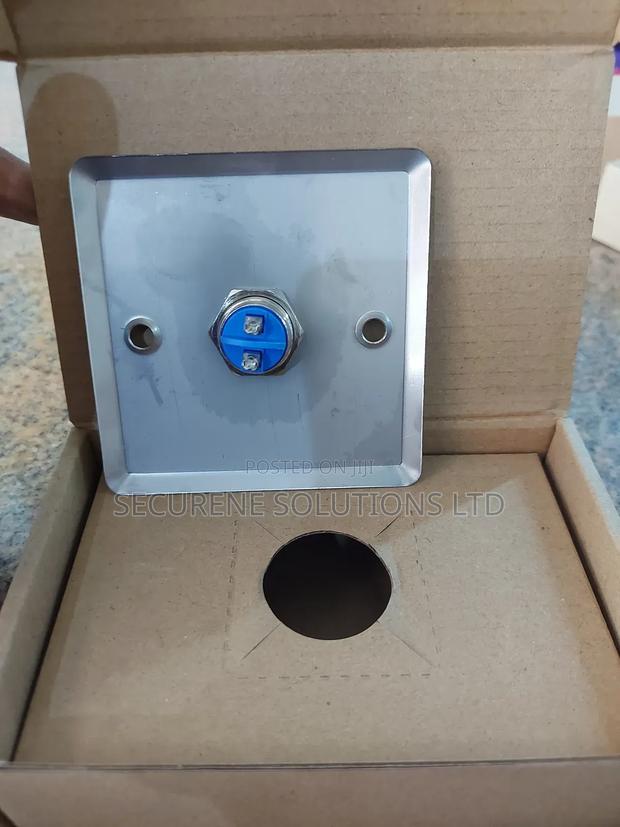 A Metallic Exit Buttonused in Access Control Systems - thumbnail 2