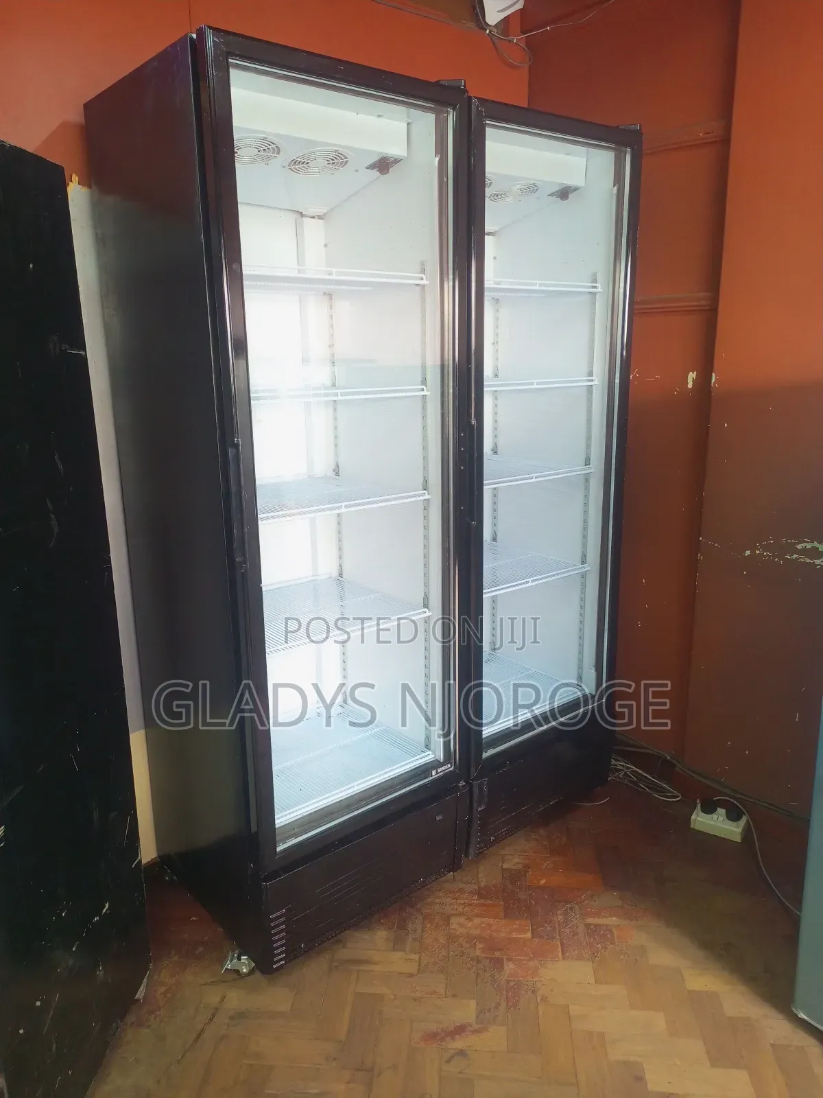 High Quality Display Fridge 600l
