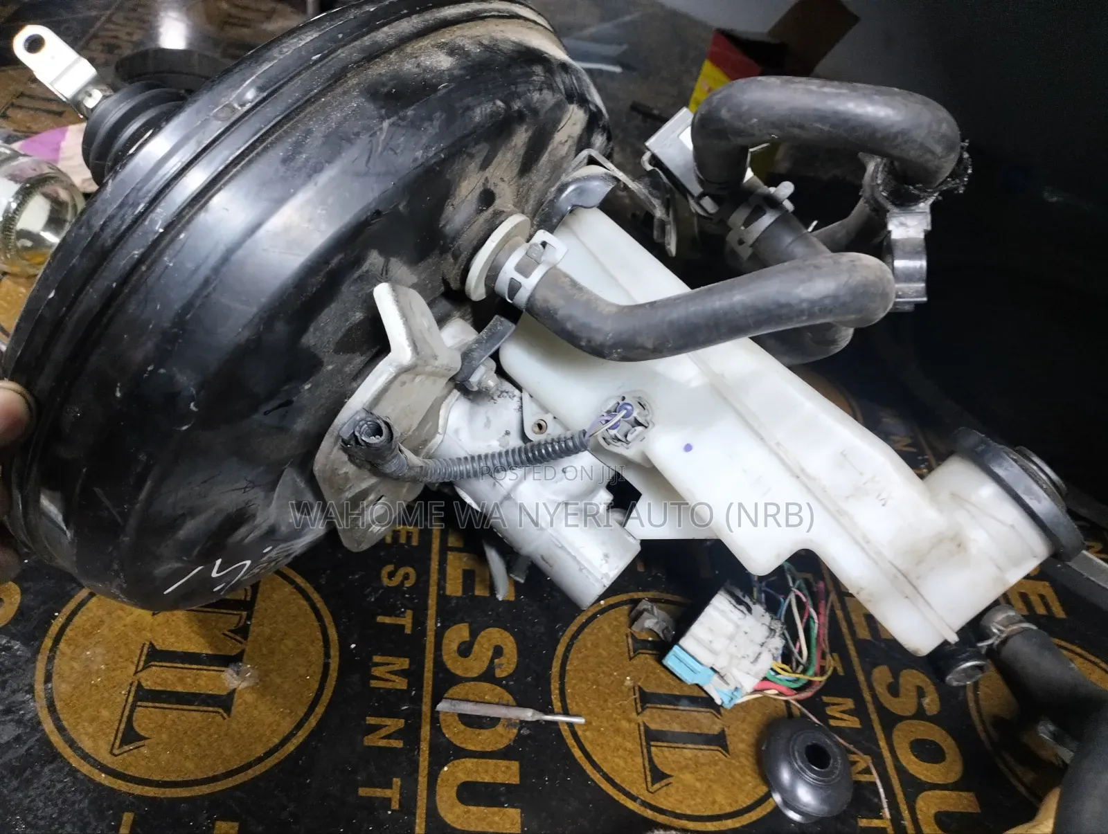 Booster Complete Revolutuon,Hilux New Model