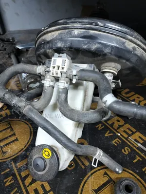 Booster Complete Revolutuon,Hilux New Model