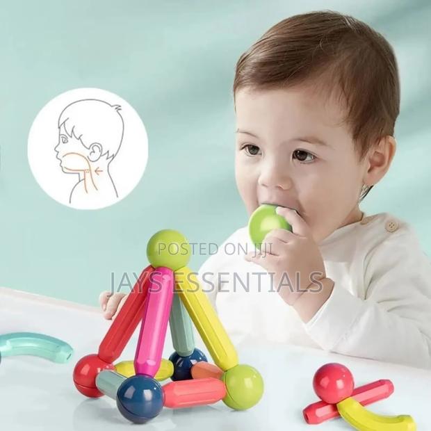 36pc Montessori Magnetic Sticks - thumbnail 4