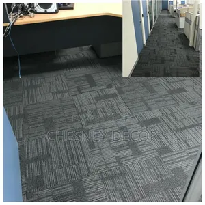 Loose-Lay Tiles