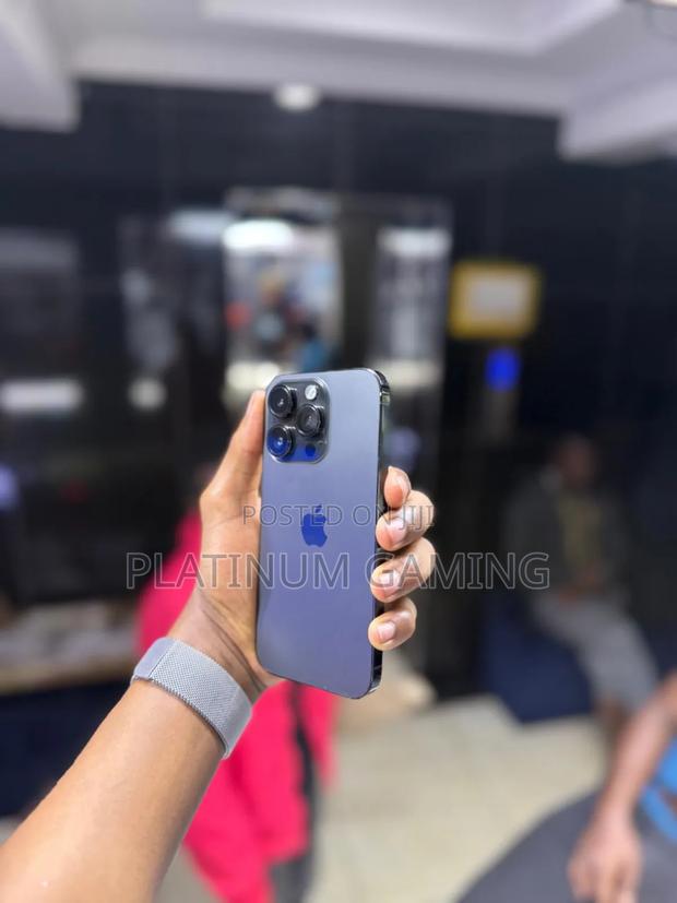 Apple iPhone 14 Pro 256 GB Black - thumbnail 4