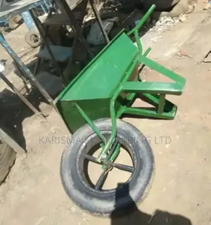 Heavy Duty Wheelbarrow