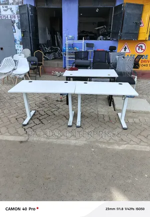 Imported Modern Motorist Electric Adjustable Desk 1.2 Mtr