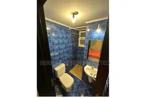 Nice Bed and Wifi -Hot Water and Wif-Available Immediately