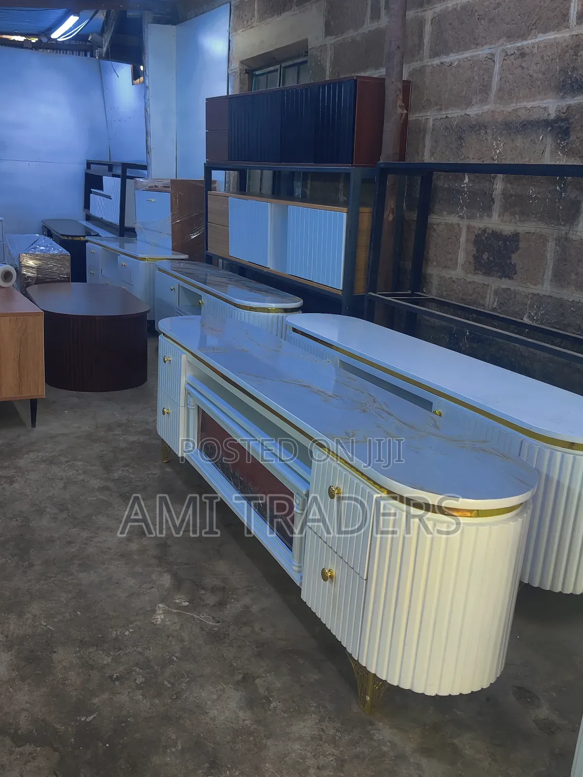 6.5ft Marble Tv Stand+ Fireplace
