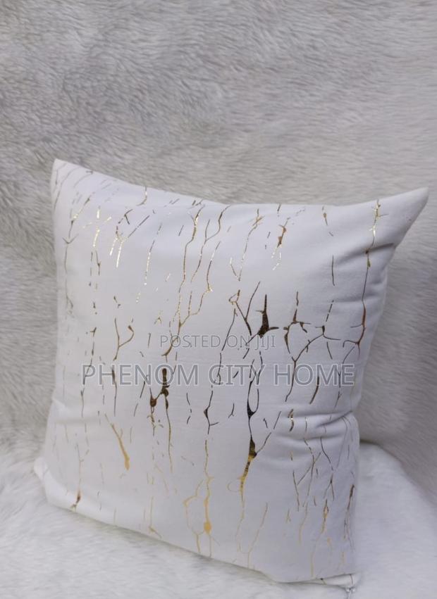 Luxurious Throw Pillow Covers Hi - thumbnail 3