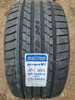 265 /35 R18 Maxtrek Tyres.
