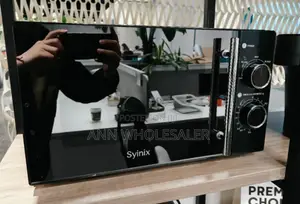 Black Syinix Manual Microwave 20ltrsl/8