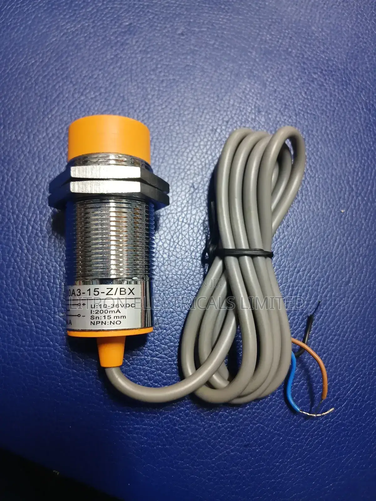 Lj30 NPN Proximity Sensors