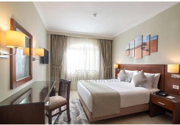 Dedicated Esnuite Studio With Wifi, Hot Water, Tv - thumbnail 2