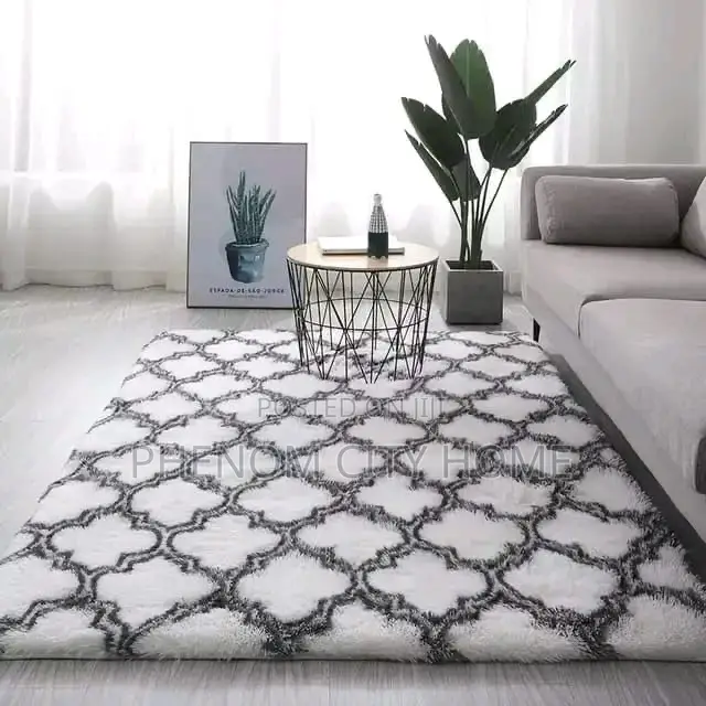 Fancy Patterned Fluffy Carpets Available