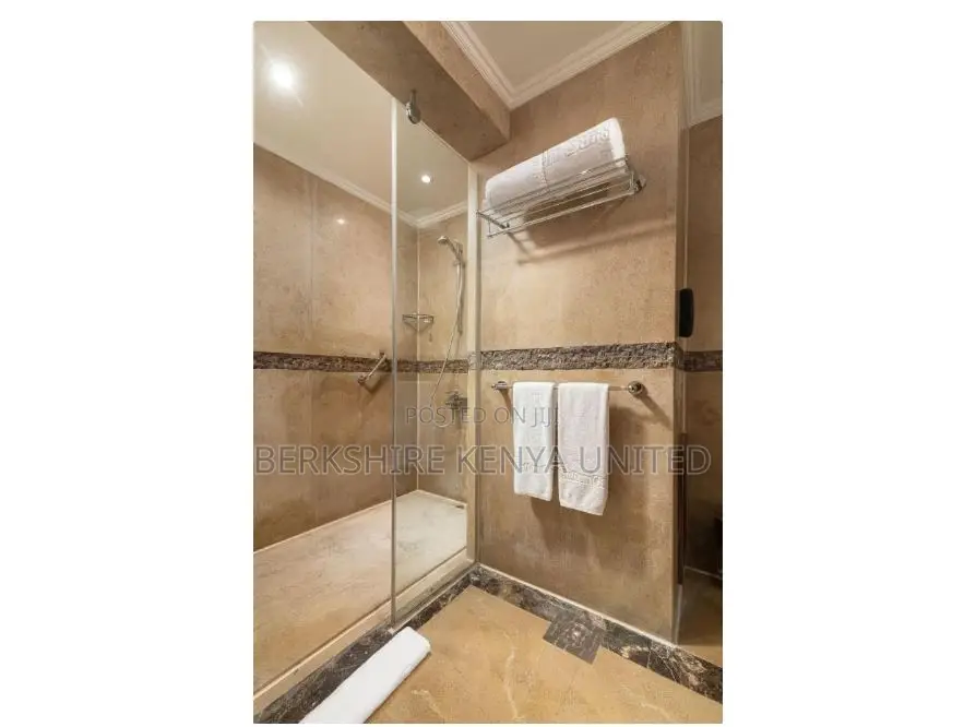 Dedicated Esnuite Studio With Wifi, Hot Water, Tv