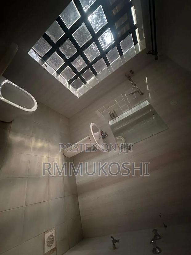 7bdrm Apartment in Katani for rent - thumbnail 11