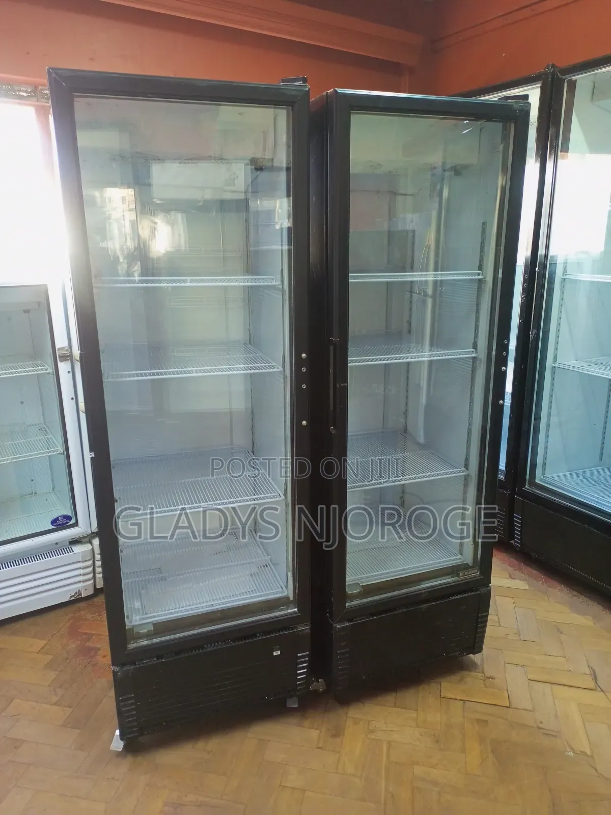 Well Maintained Display Fridge