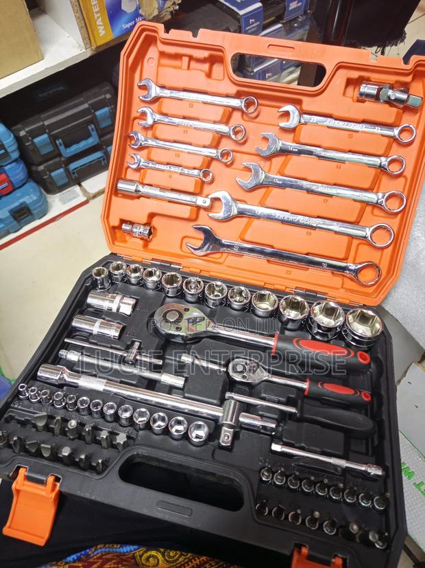 82 Pieces Spanner Toolkit - main view