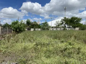 1 Acre Land for Lease, Along Links Road
