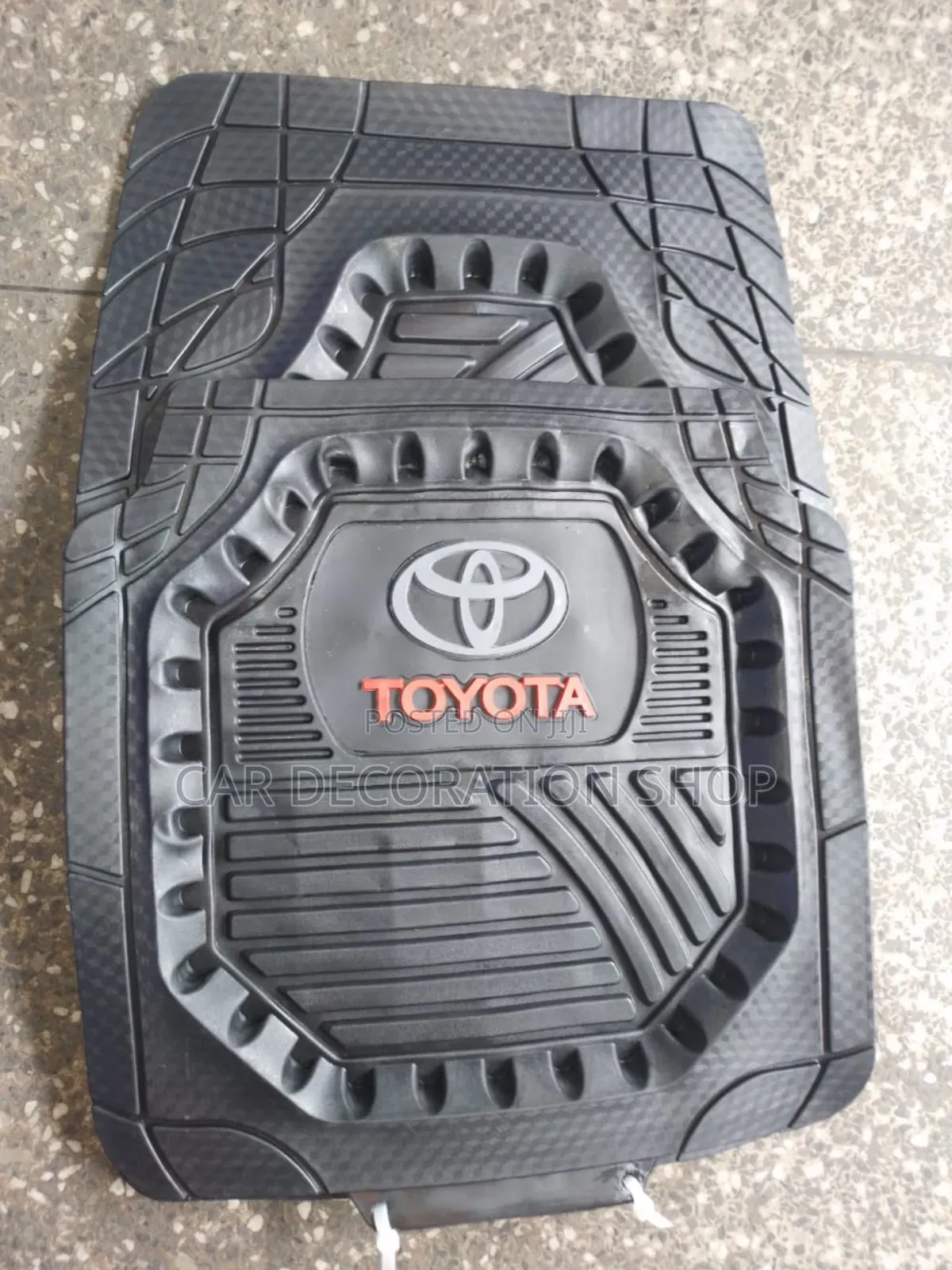 Toyota Deep Dish Dust Mats
