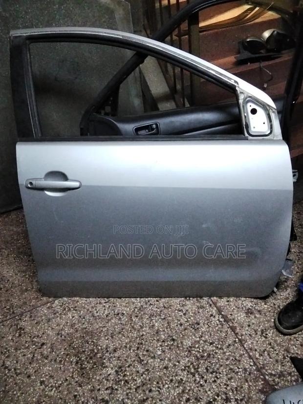 Front Door Toyota Ist Ncp60