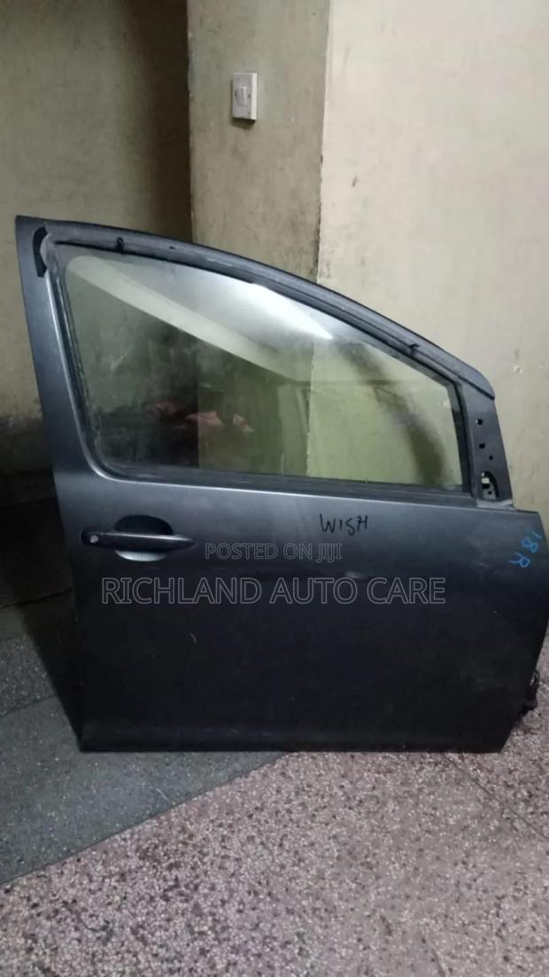 Toyota Wish Front Door RHS - thumbnail 3