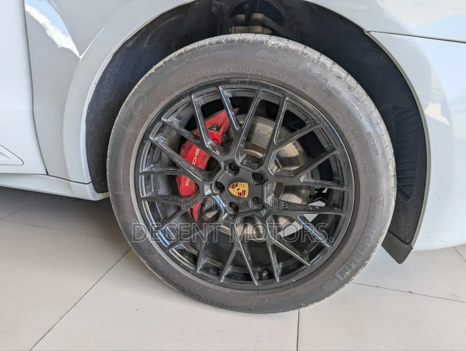 Porsche Cayenne GTS AWD 2018 White